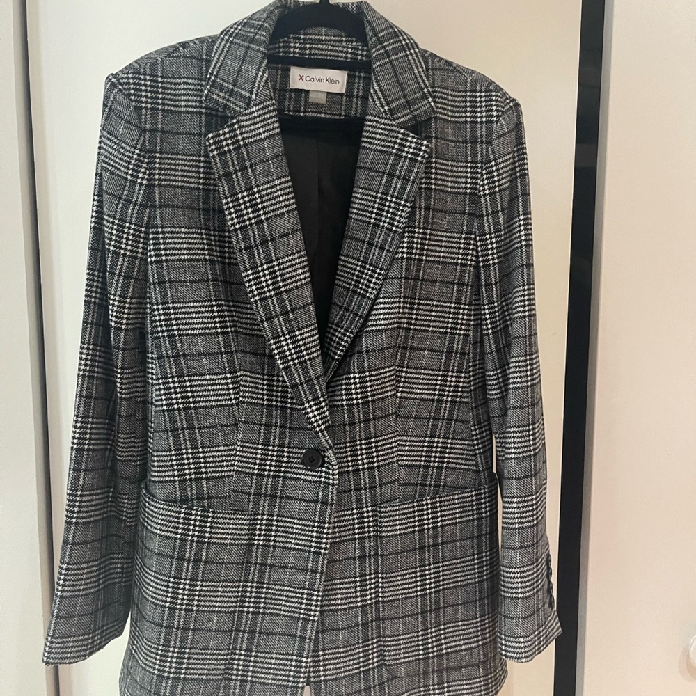 Calvin Klein Women's Gray Plaid Blazer